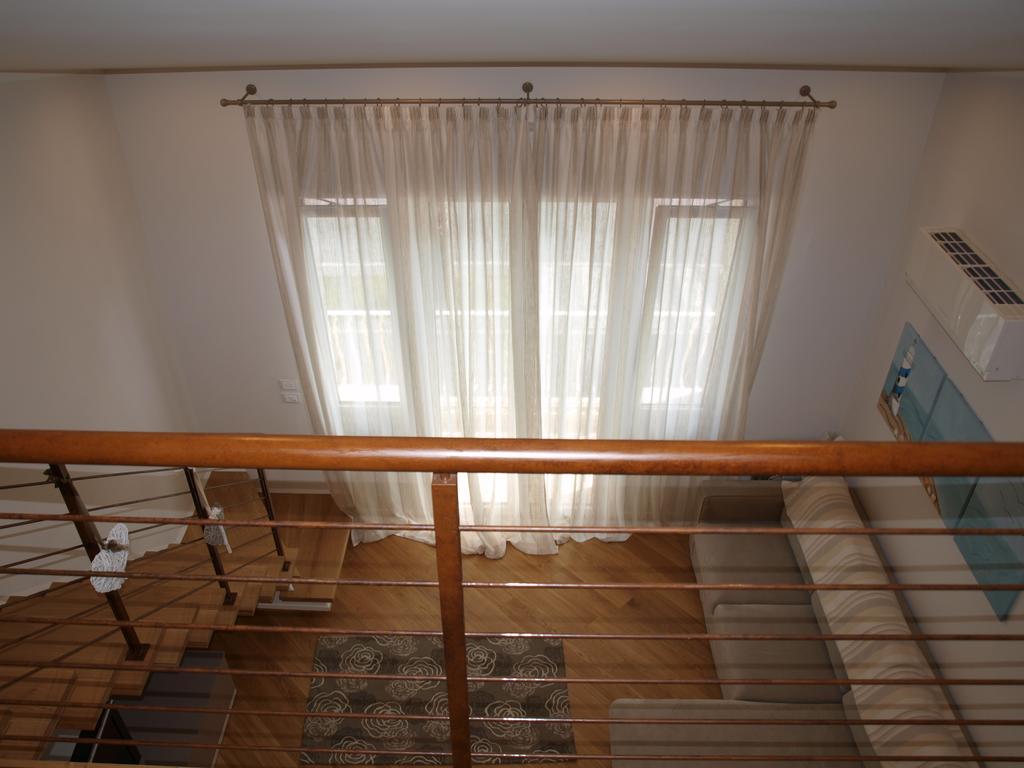 Il Pontile Holidays Apartment Марина ди Пиетрасанта Стая снимка