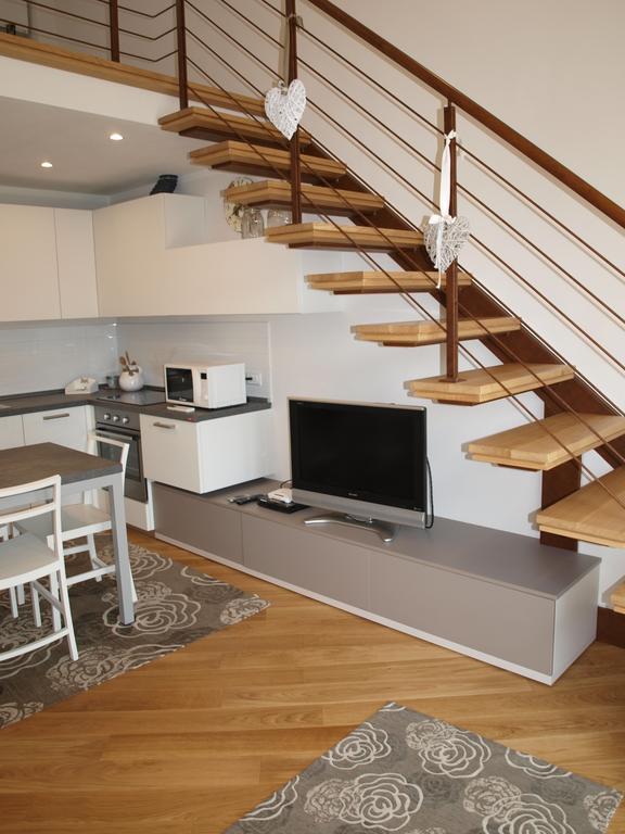 Il Pontile Holidays Apartment Марина ди Пиетрасанта Стая снимка